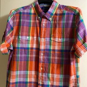 Tommy Hilfiger Men short sleeve Beautiful and colorful size M